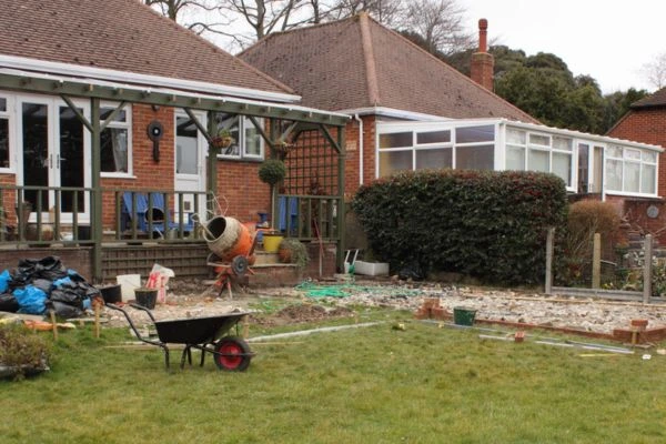 Understand the importance of boundary walls Ealing contact Jason edworthy party wall surveyors today!